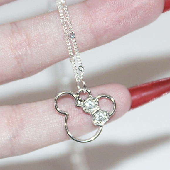 Disney Minnie Mouse necklace - Picture 3 of 13